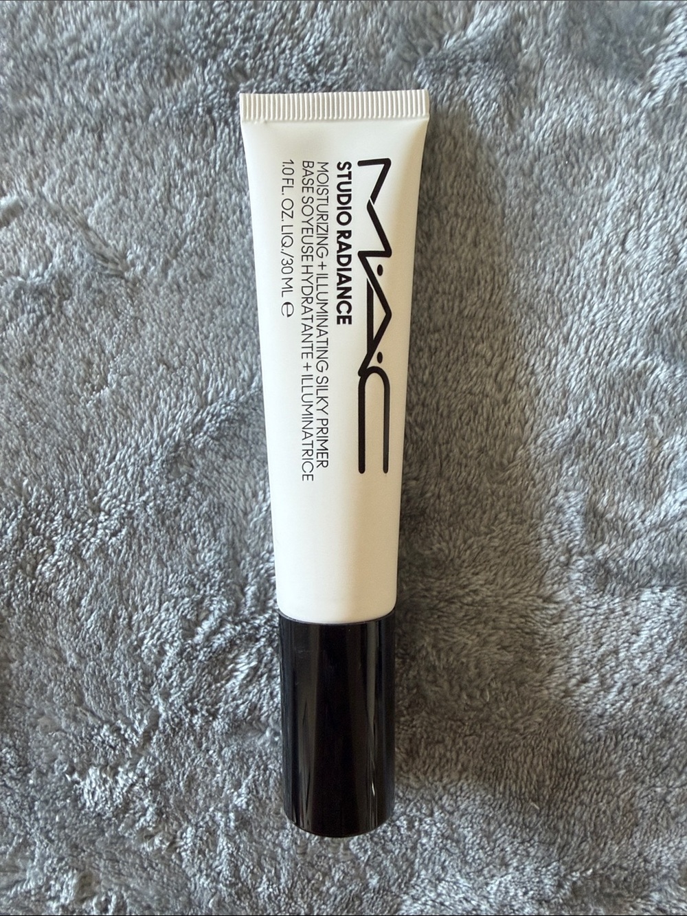 MAC Cosmetics Studio Radiance Silky Primer - White and Black